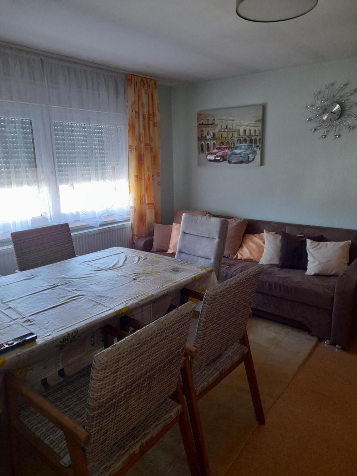 דירות Altstrimmig Haus Am Huegel מראה חיצוני תמונה